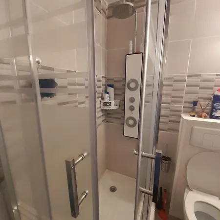 Maison A 1 Minute De La *